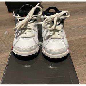 Air Jordan 6 Varsity Red Size 4C “Bulls”